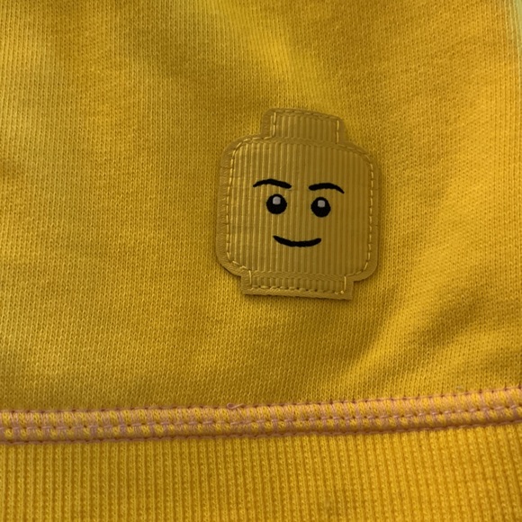 LEGO Minifigure Embroidered Sweatshirt- Yellow S - Picture 5 of 7